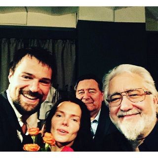  -  . att-55f1b4c113b06aK_w.jpg