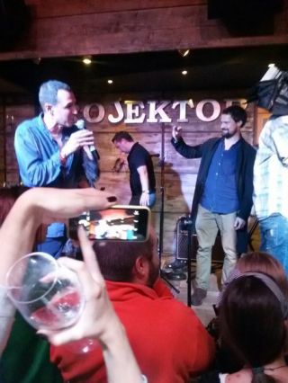  -  . att-5601b4f1c27a0JaA8.jpg