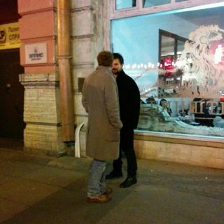  -  . att-56f7d7f83123er2mc.jpg